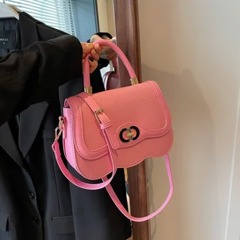 Женская сумка 2023 года, новая летняя кожаная сумка через плечо карамельного цвета, современная модная маленькая квадратная сумка с диагональю по диагонали
